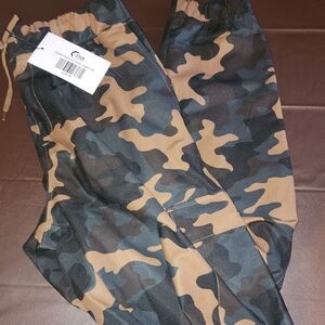 New Zyia Delancey Camo Joggers